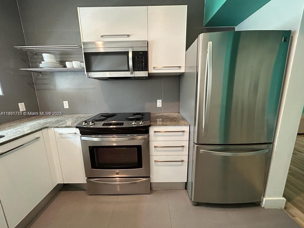 1816 Meridian Ave # 18, Miami Beach FL 33139 — 8