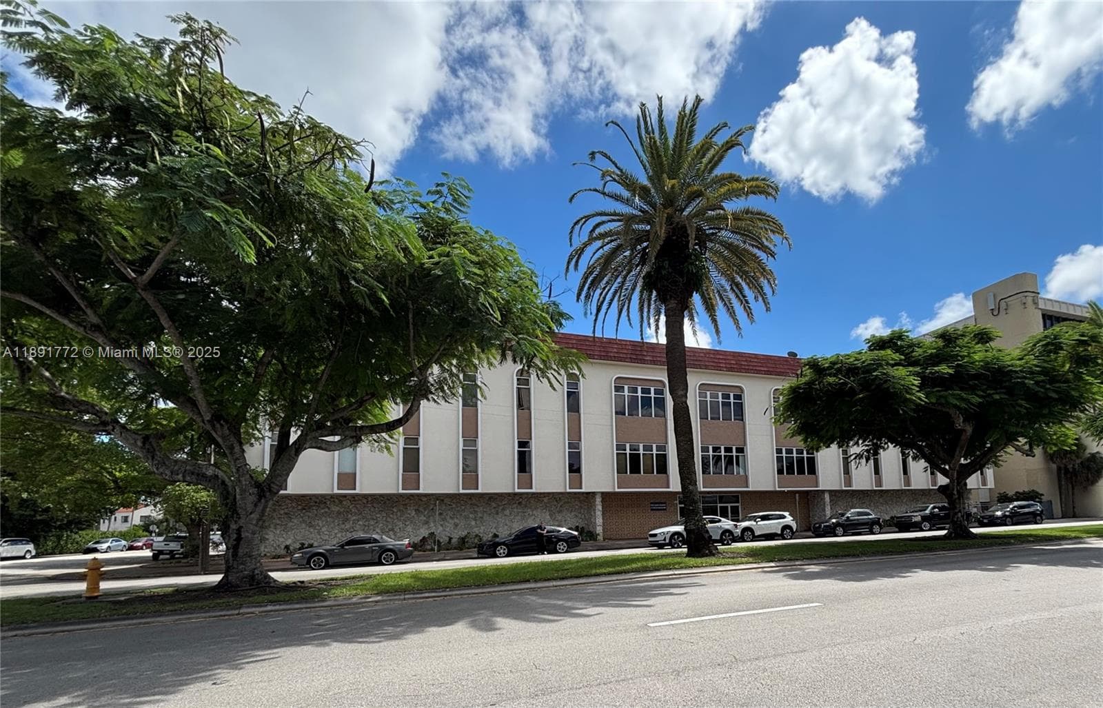 717 Ponce De Leon Blvd # 328, Coral Gables FL 33134 — 3