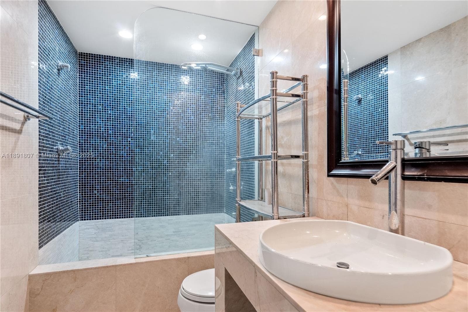 701 Brickell Key Blvd # 1411, Miami FL 33131 — 13