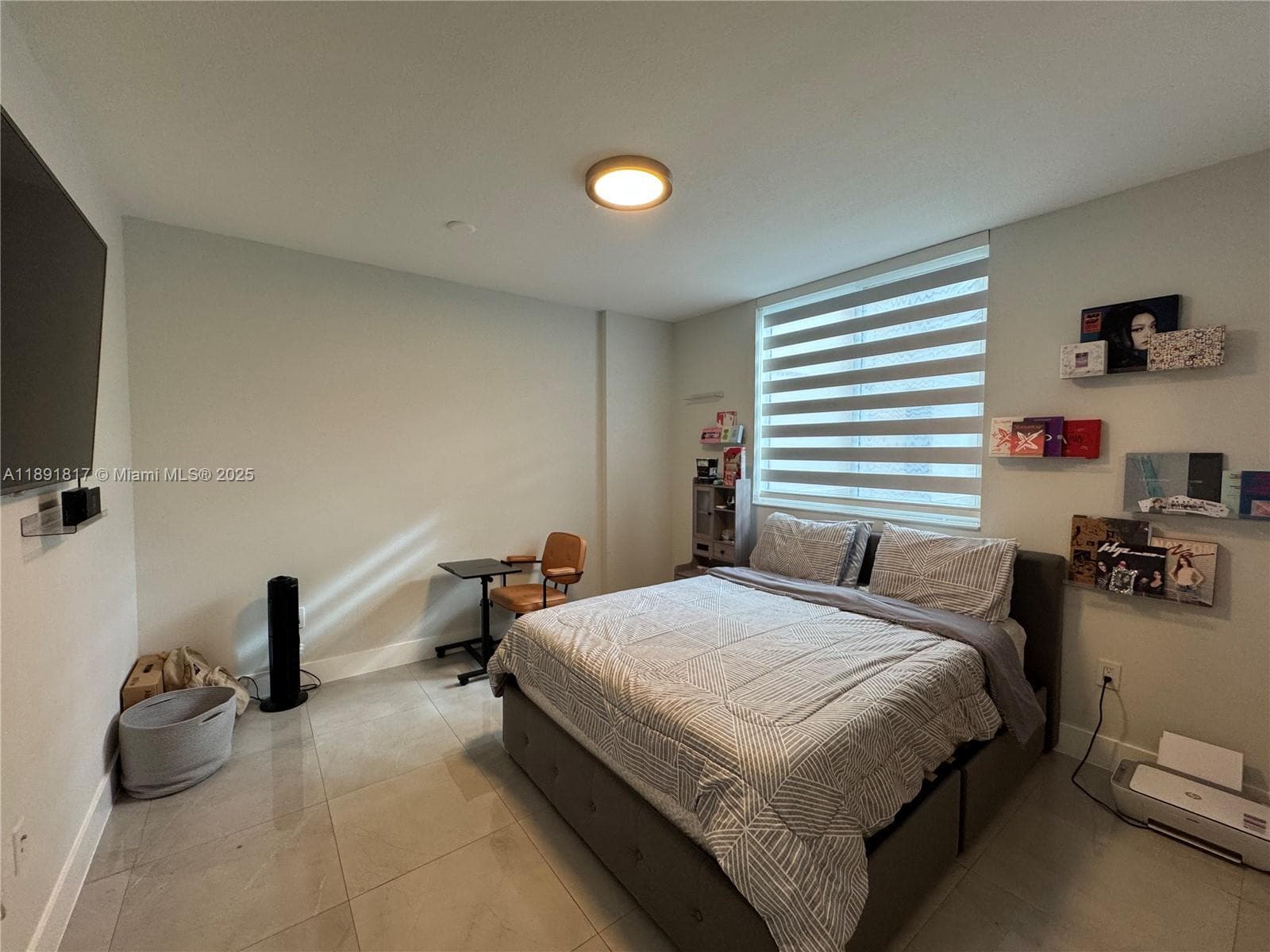 2775 NE 187th St # 318, Aventura FL 33180 — 21