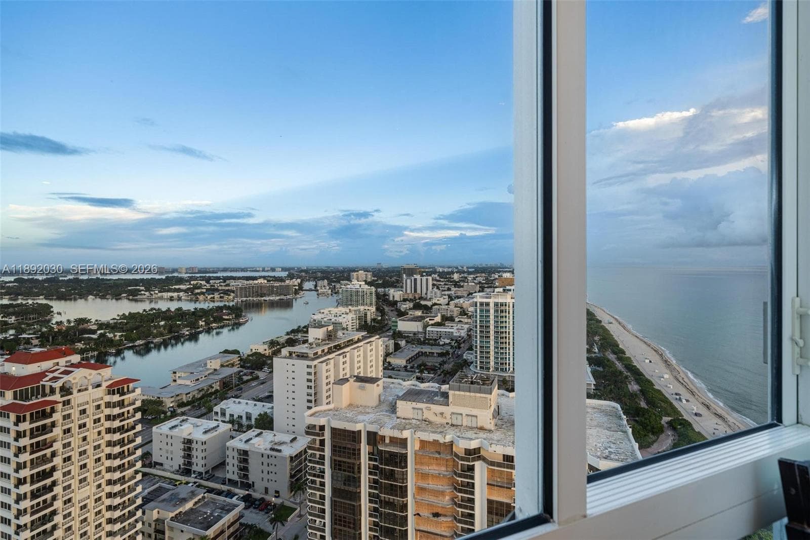 6365 Collins Ave # 2901, Miami Beach FL 33141 — 36