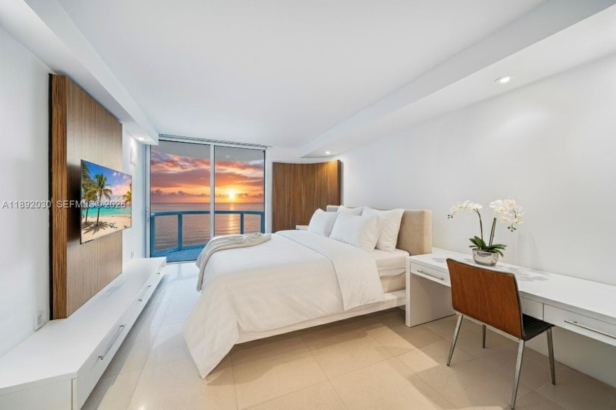 6365 Collins Ave # 2901, Miami Beach FL 33141 — 1
