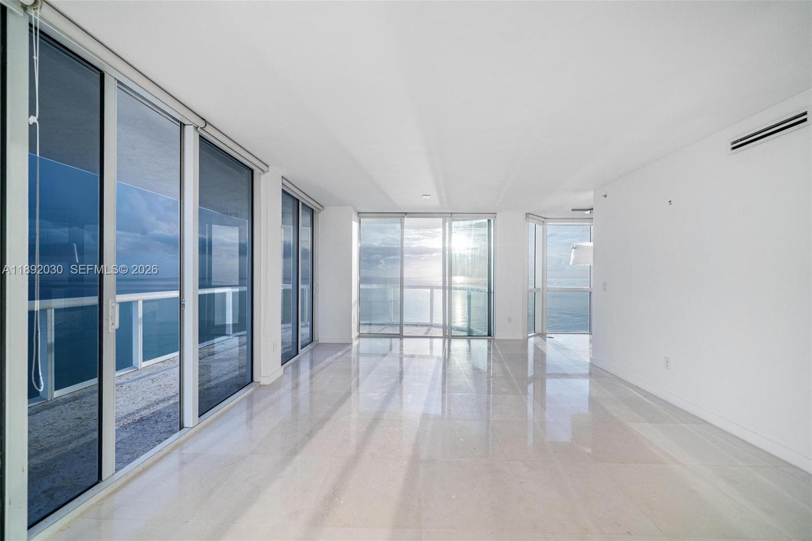 6365 Collins Ave # 2901, Miami Beach FL 33141 — 15