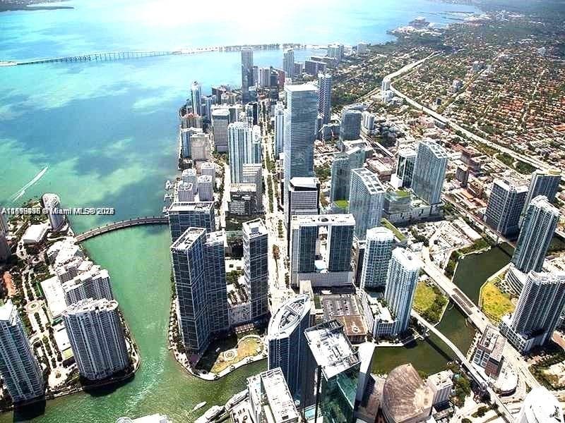 999 SW 1st Ave # 2115, Miami FL 33130 — 23