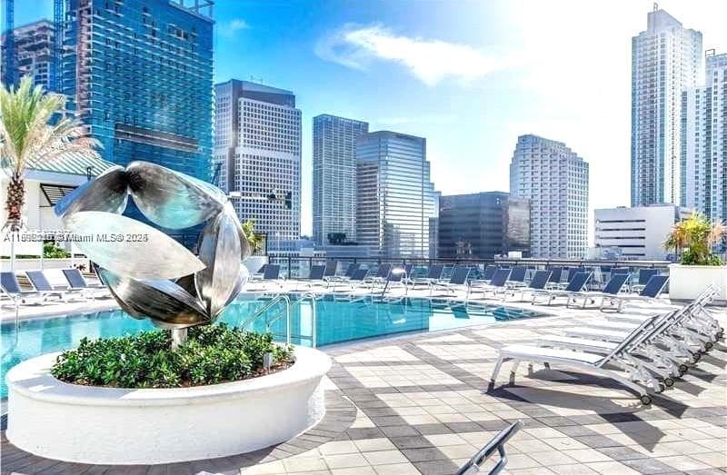 999 SW 1st Ave # 2115, Miami FL 33130 — 1