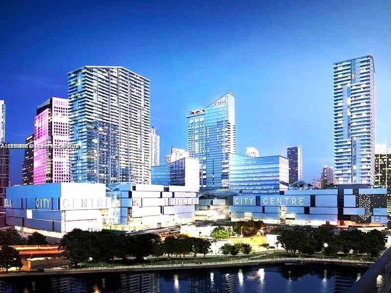 999 SW 1st Ave # 2115, Miami FL 33130 — 15