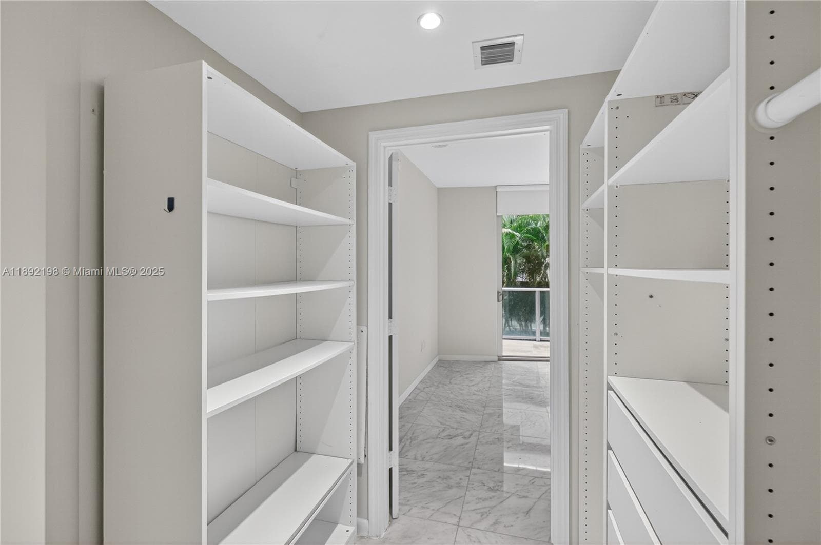 1010 SW 2nd Ave # 603, Miami FL 33130 — 42