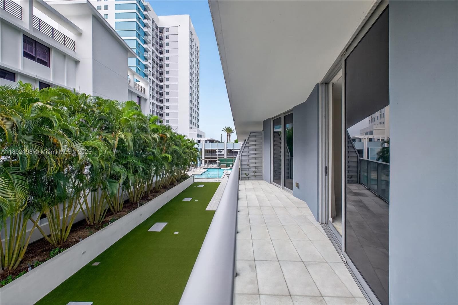 1010 SW 2nd Ave # 603, Miami FL 33130 — 43