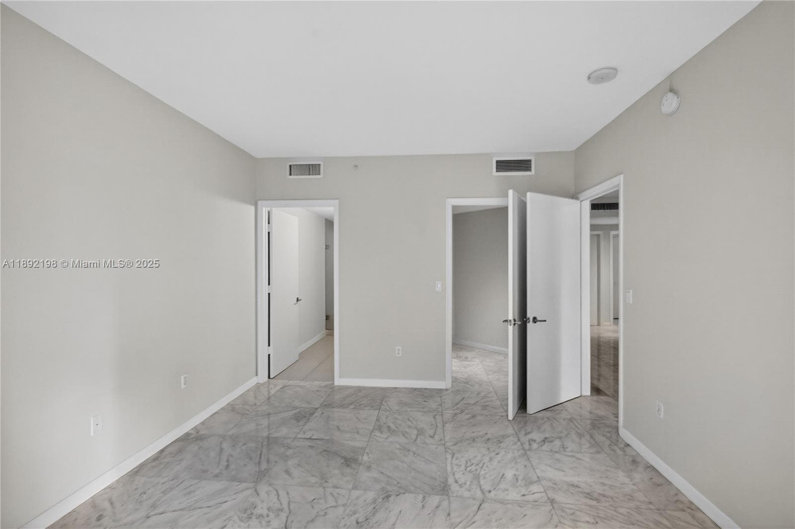 1010 SW 2nd Ave # 603, Miami FL 33130 — 36