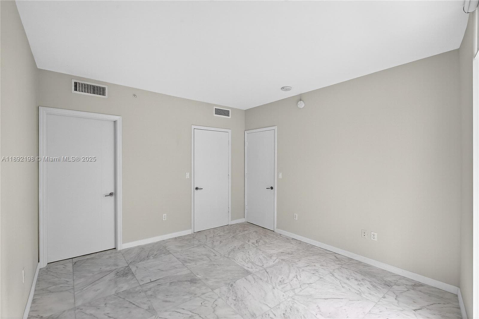 1010 SW 2nd Ave # 603, Miami FL 33130 — 38