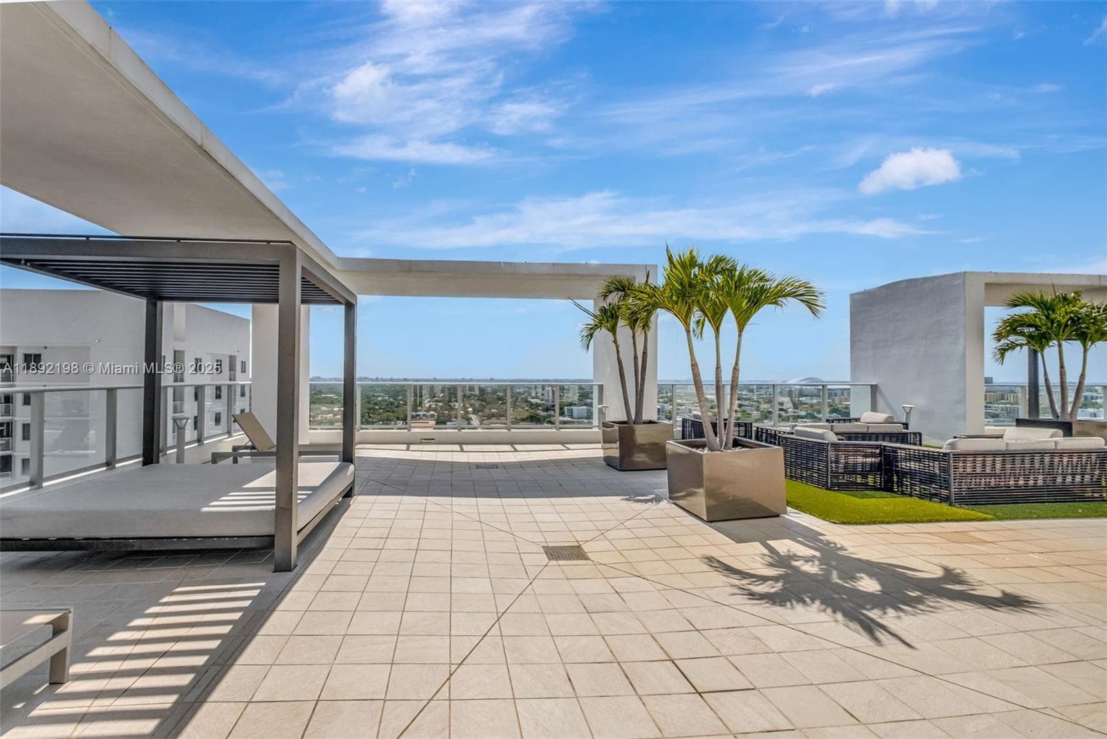 1010 SW 2nd Ave # 603, Miami FL 33130 — 65