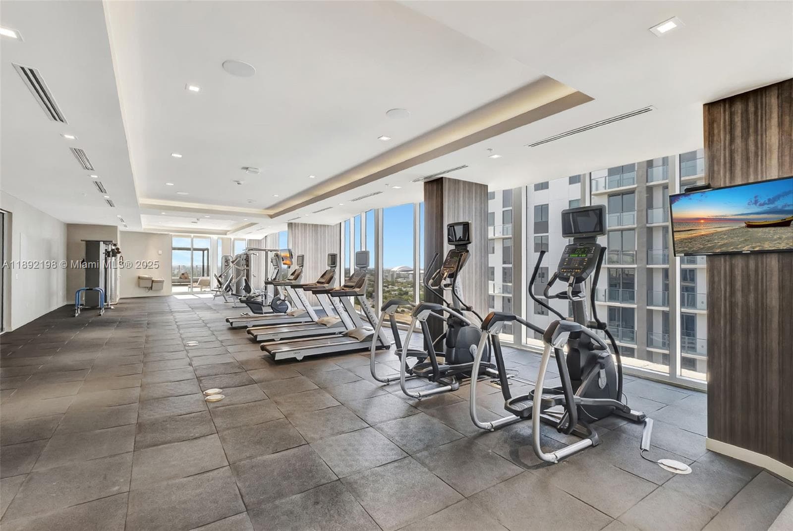 1010 SW 2nd Ave # 603, Miami FL 33130 — 58