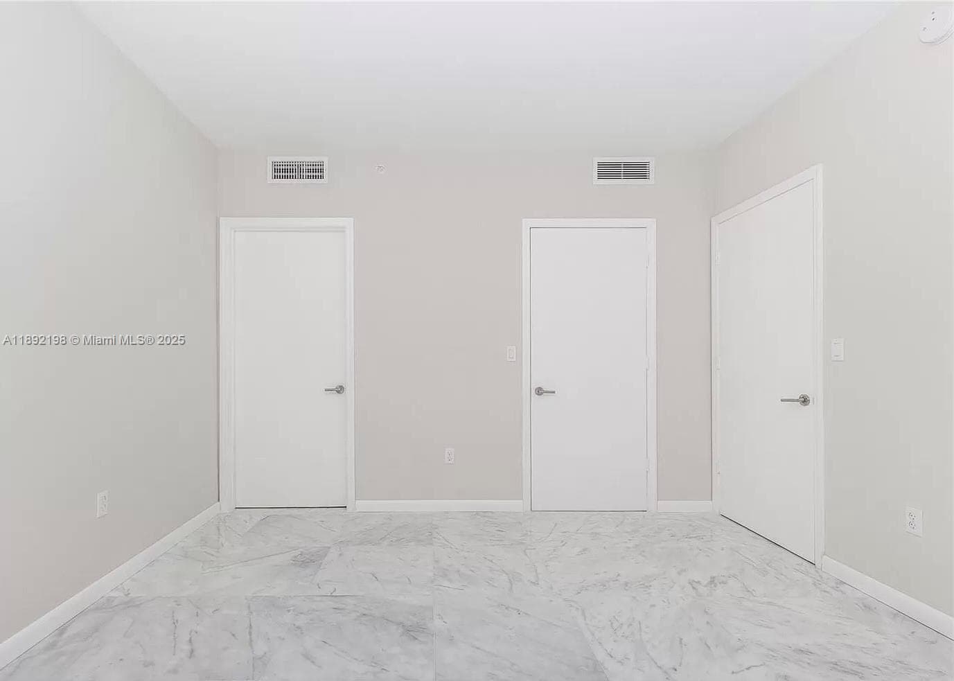 1010 SW 2nd Ave # 603, Miami FL 33130 — 37