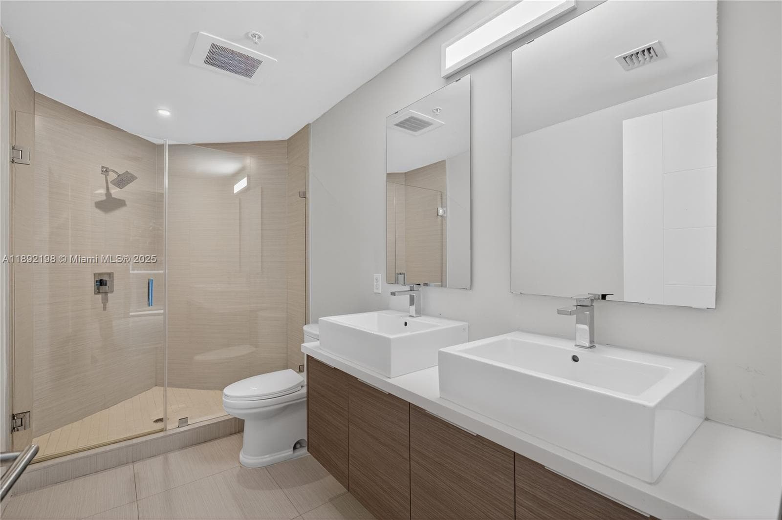 1010 SW 2nd Ave # 603, Miami FL 33130 — 40