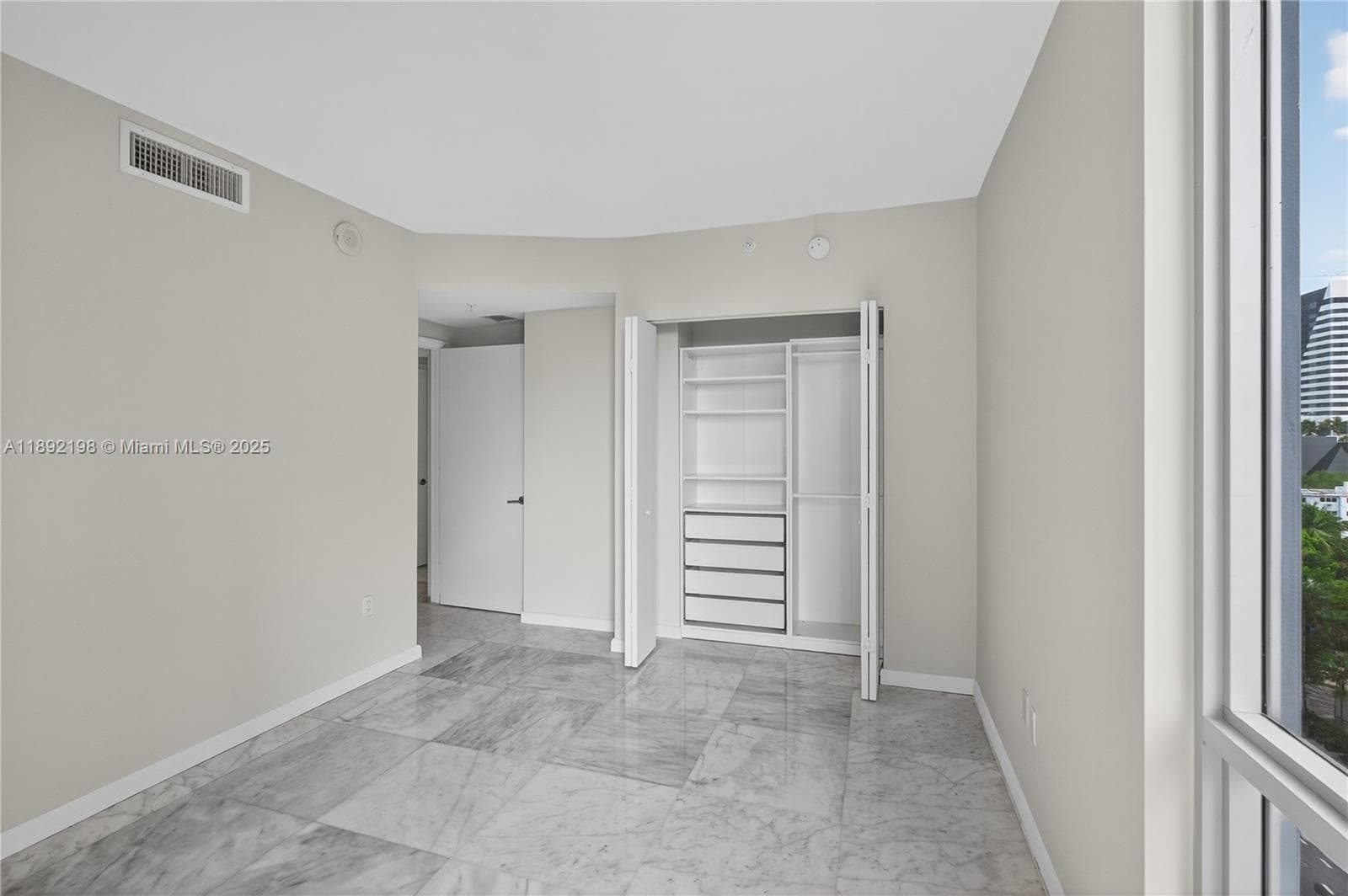 1010 SW 2nd Ave # 603, Miami FL 33130 — 31