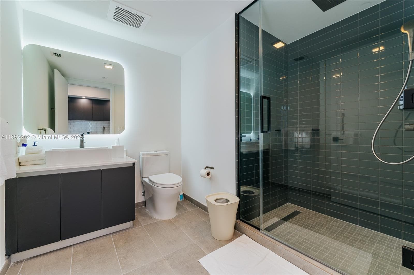 227 NE 2nd St # 2508, Miami FL 33132 — 6