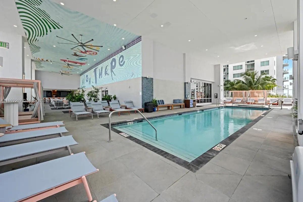 227 NE 2nd St # 2508, Miami FL 33132 — 28