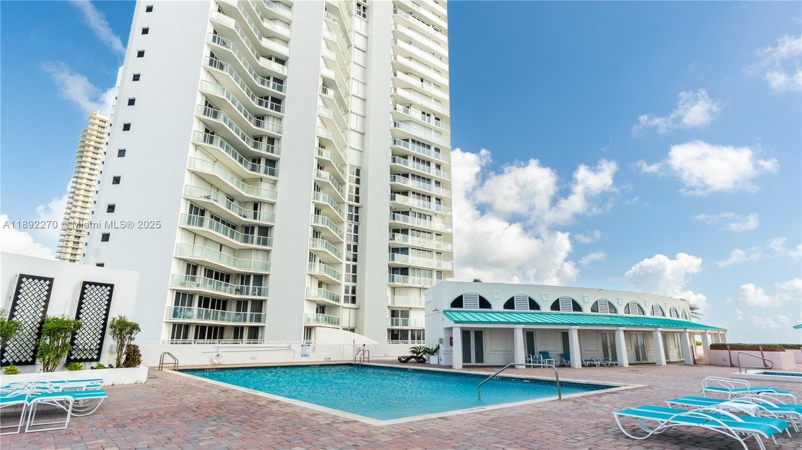 16425 Collins Ave, Sunny Isles Beach FL 33160 — 53