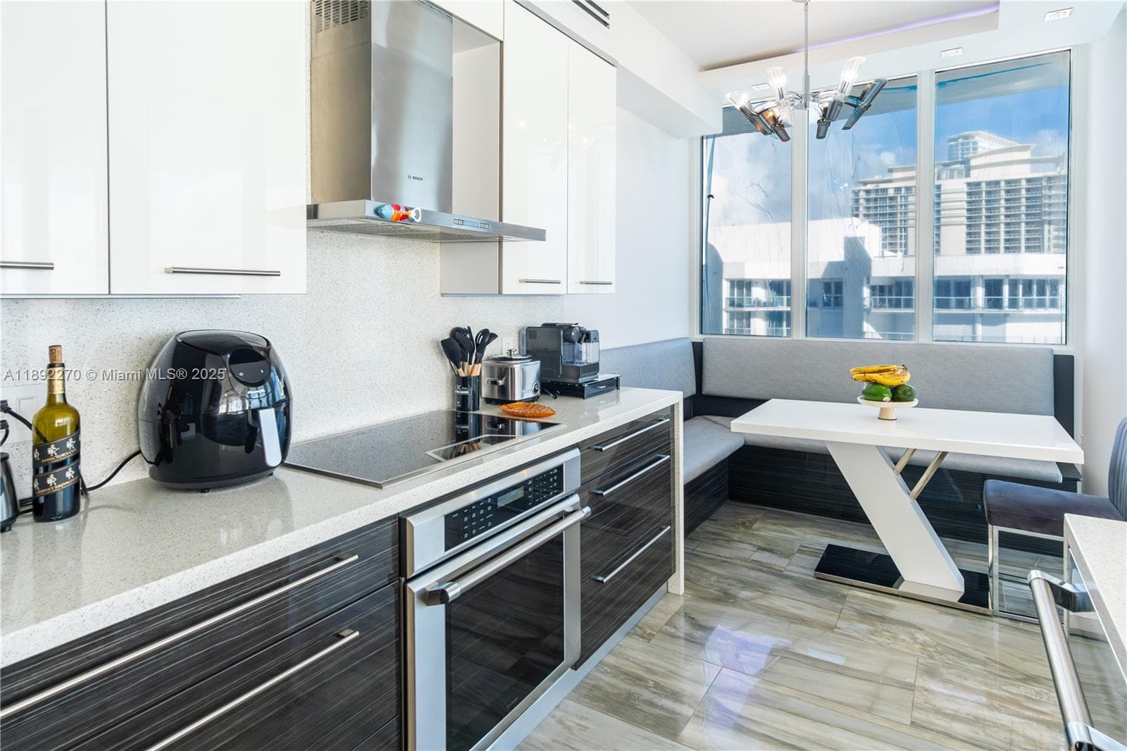 16425 Collins Ave, Sunny Isles Beach FL 33160 — 20