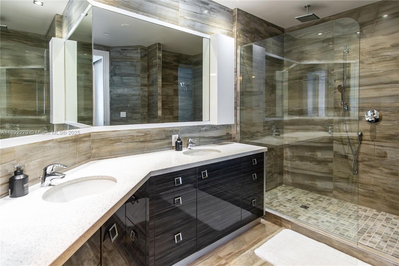 16425 Collins Ave, Sunny Isles Beach FL 33160 — 48