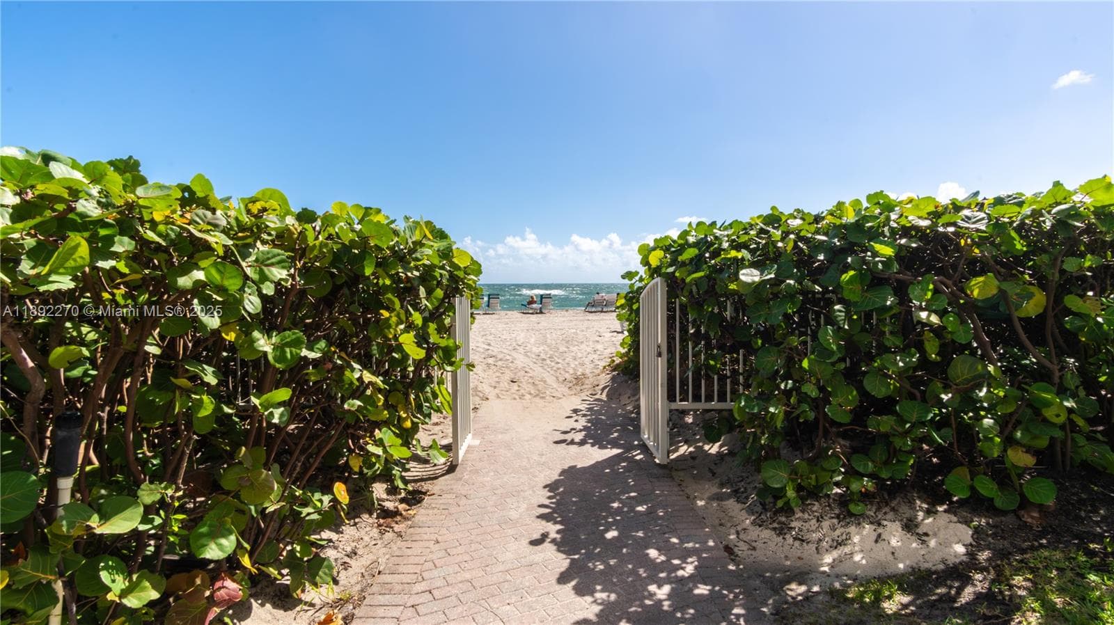 16425 Collins Ave, Sunny Isles Beach FL 33160 — 74
