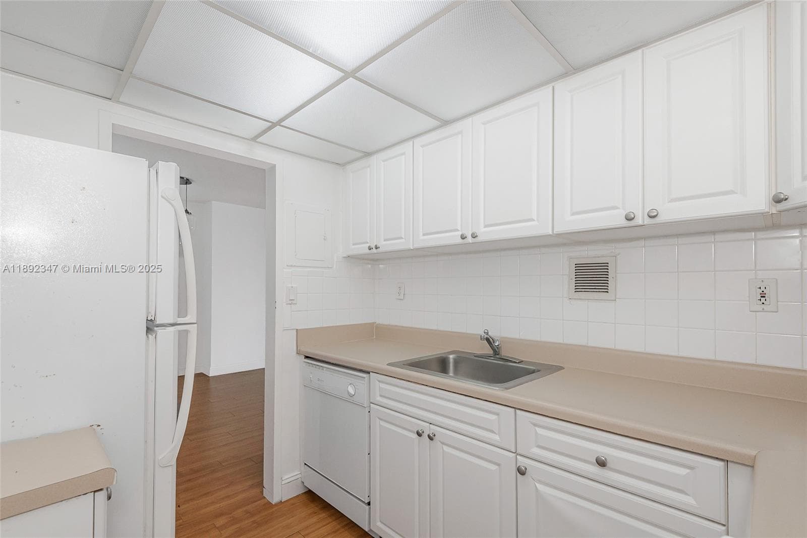 1200 West Ave # 1531, Miami Beach FL 33139 — 13
