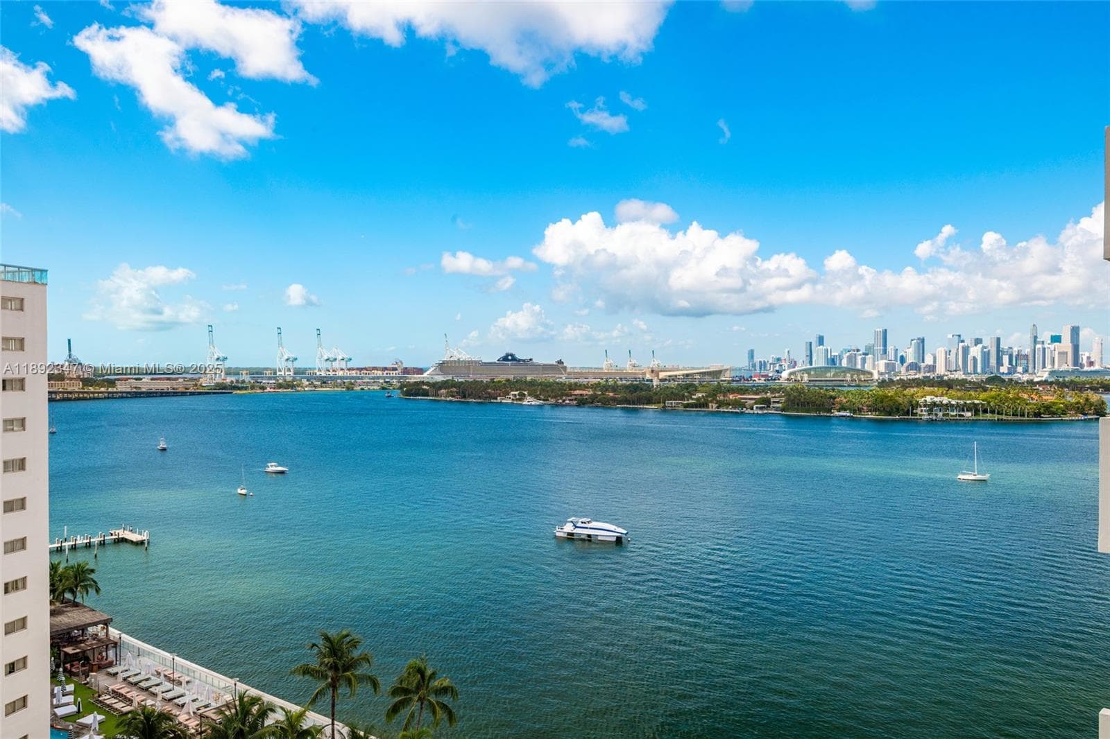 1200 West Ave # 1531, Miami Beach FL 33139 — 1