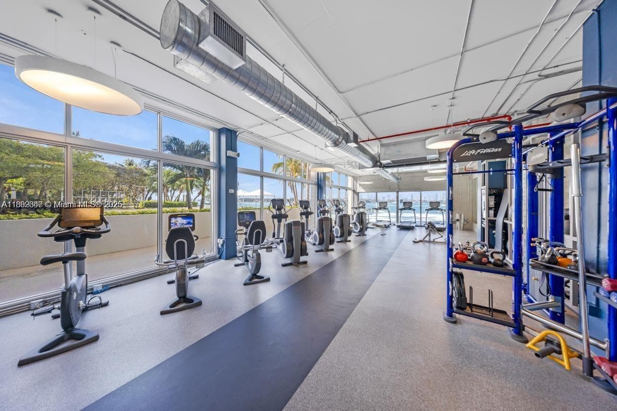 1200 West Ave # 1531, Miami Beach FL 33139 — 28