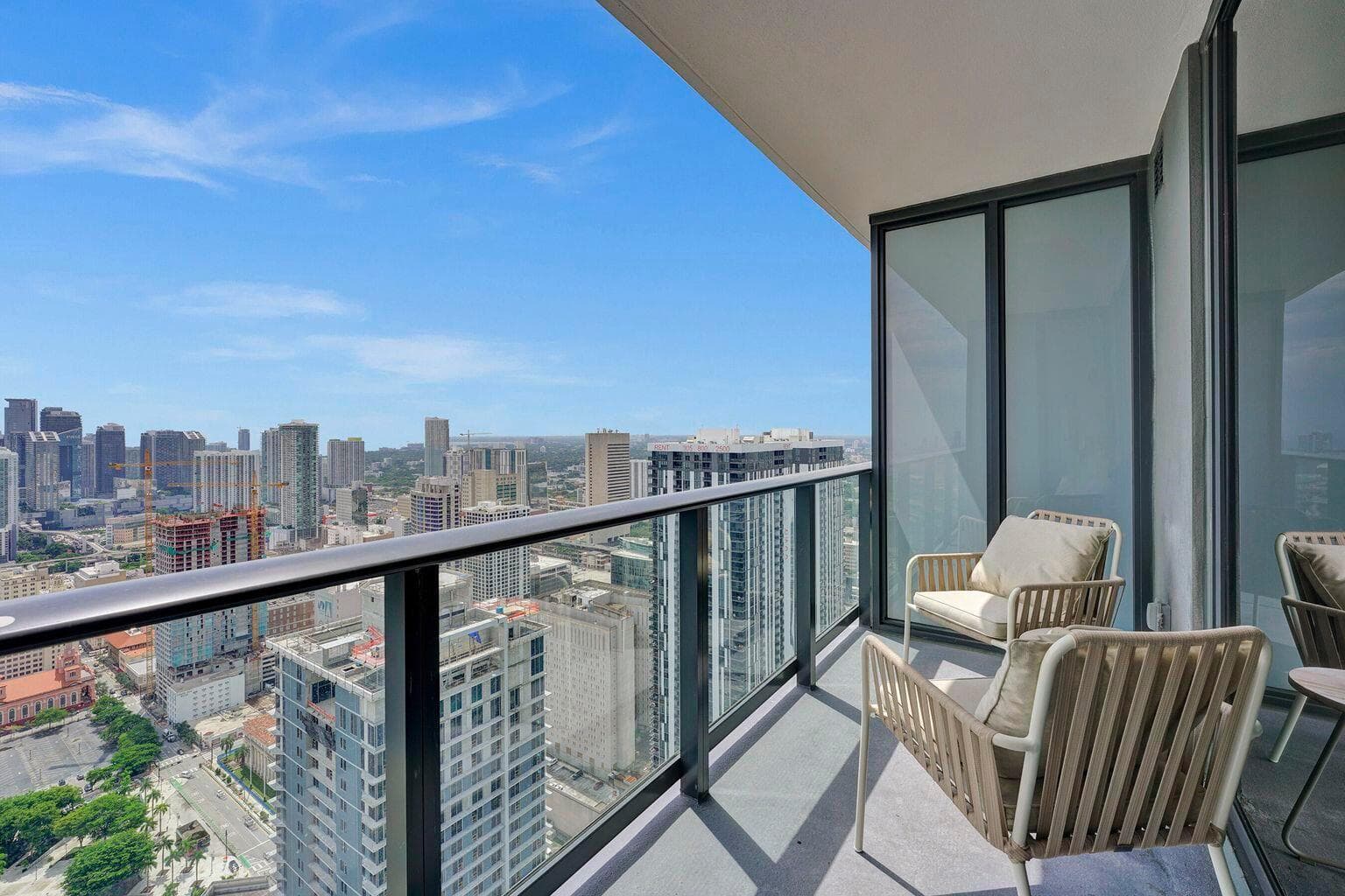 601 NE 1st Avenue # 4712, Miami FL 33132 — 14