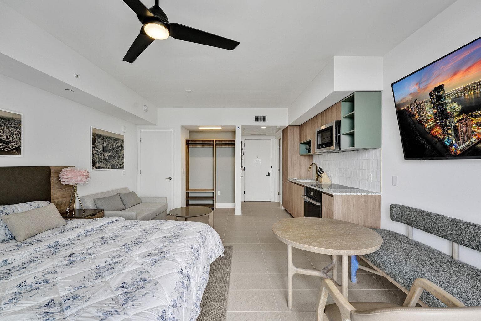 601 NE 1st Avenue # 4712, Miami FL 33132 — 4
