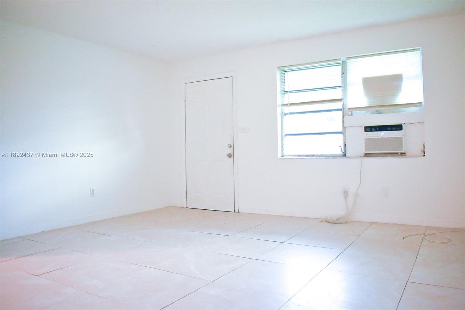 2265 NW 98th St # 2265, Miami FL 33147 — 1