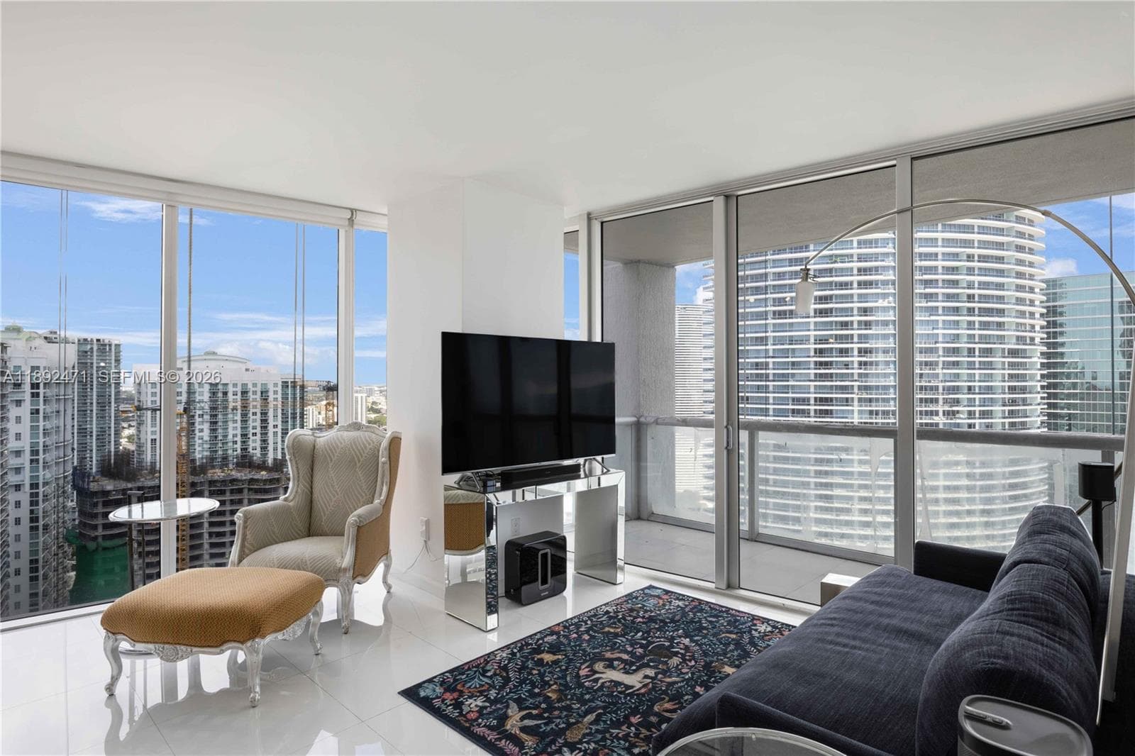 475 Brickell Ave # 4015, Miami FL 33131 — 9
