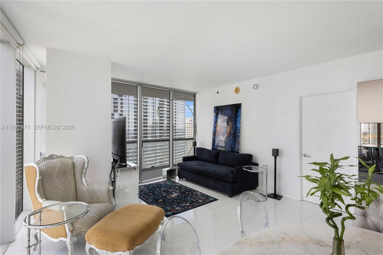 475 Brickell Ave # 4015, Miami FL 33131 — 10