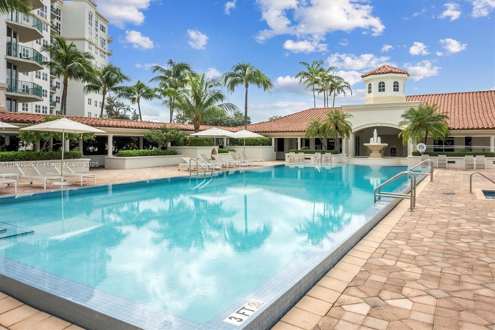 20000 E Country Club Dr, Aventura FL 33180 — 7