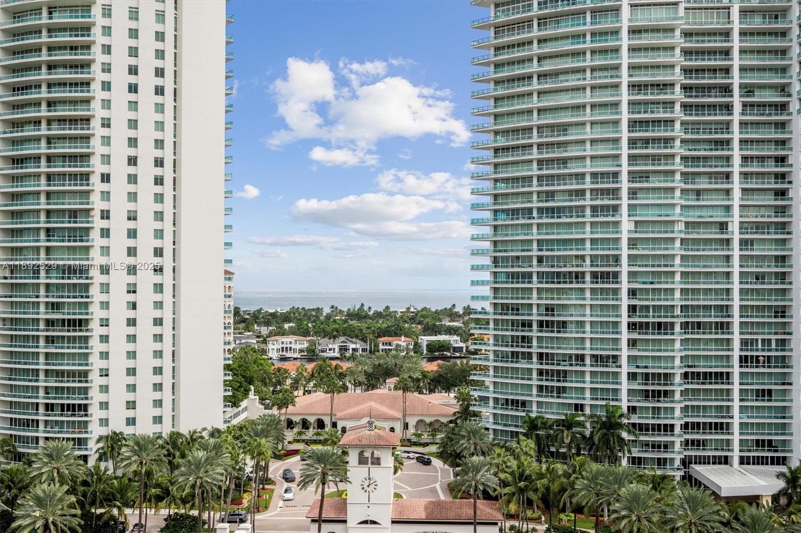20000 E Country Club Dr, Aventura FL 33180 — 50