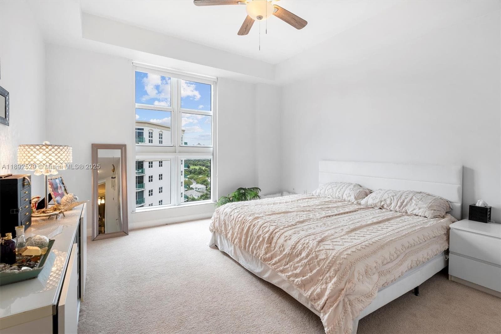 20000 E Country Club Dr, Aventura FL 33180 — 29