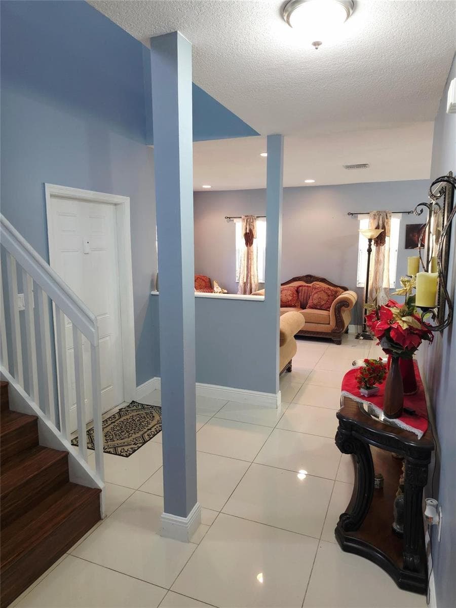 21053 SW 88th Place, Cutler Bay FL 33189 — 12