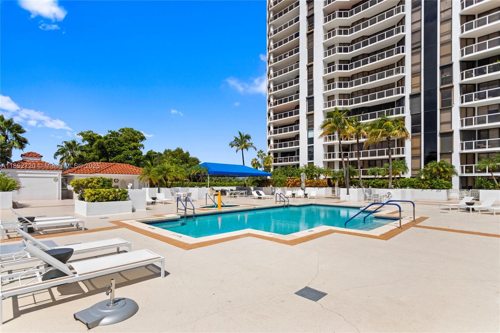 3598 Yacht Club Dr # 1004, Aventura FL 33180 — 63