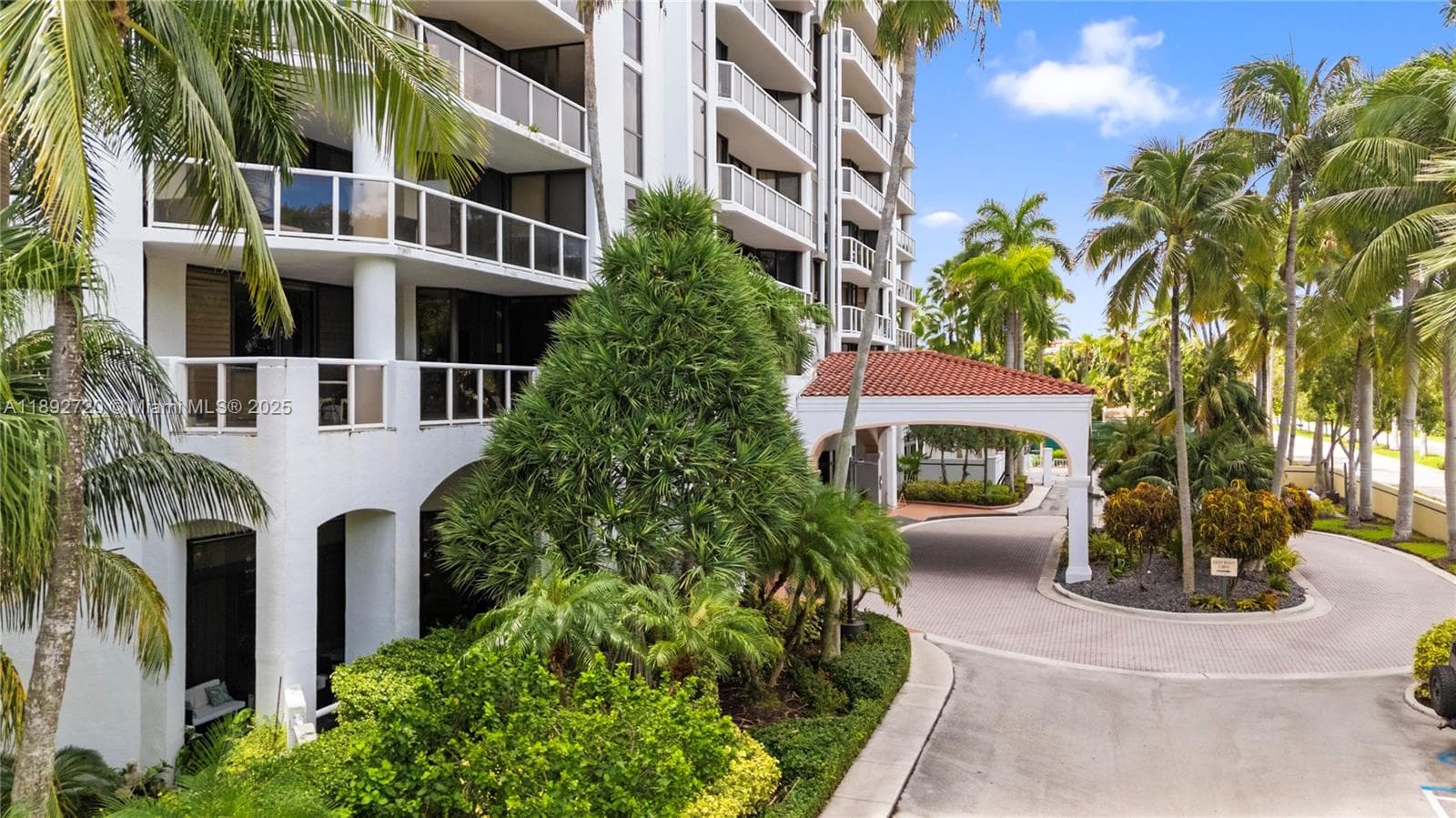 3598 Yacht Club Dr # 1004, Aventura FL 33180 — 69