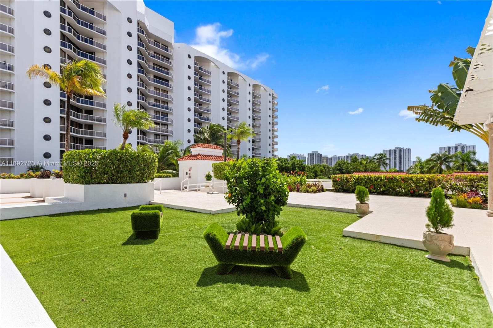 3598 Yacht Club Dr # 1004, Aventura FL 33180 — 64