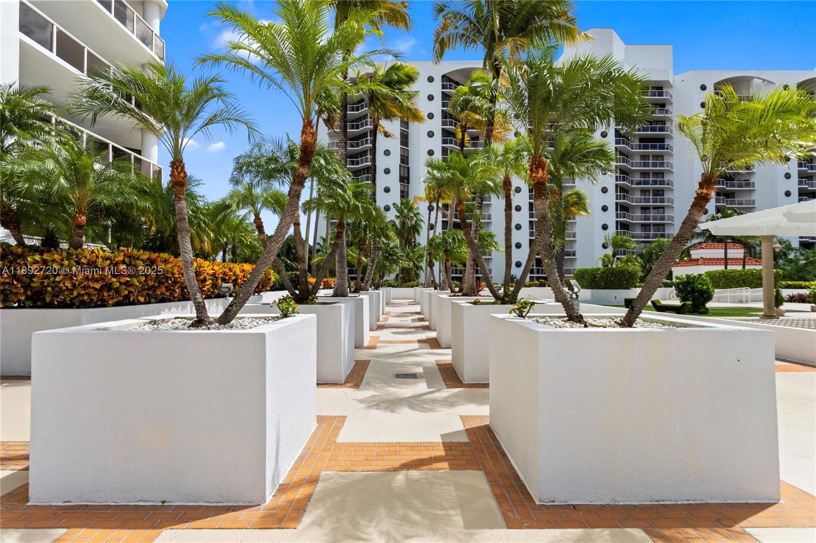 3598 Yacht Club Dr # 1004, Aventura FL 33180 — 60