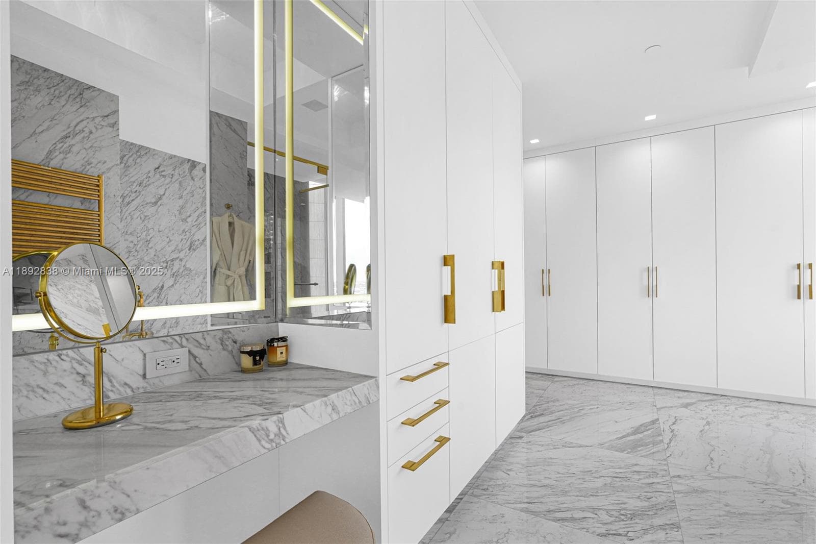 9701 Collins Ave # 2104S, Bal Harbour FL 33154 — 40