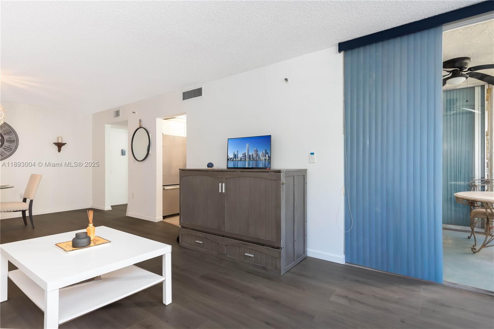 17890 W Dixie Hwy 319 Hwy # 319, North Miami Beach FL 33160 — 4