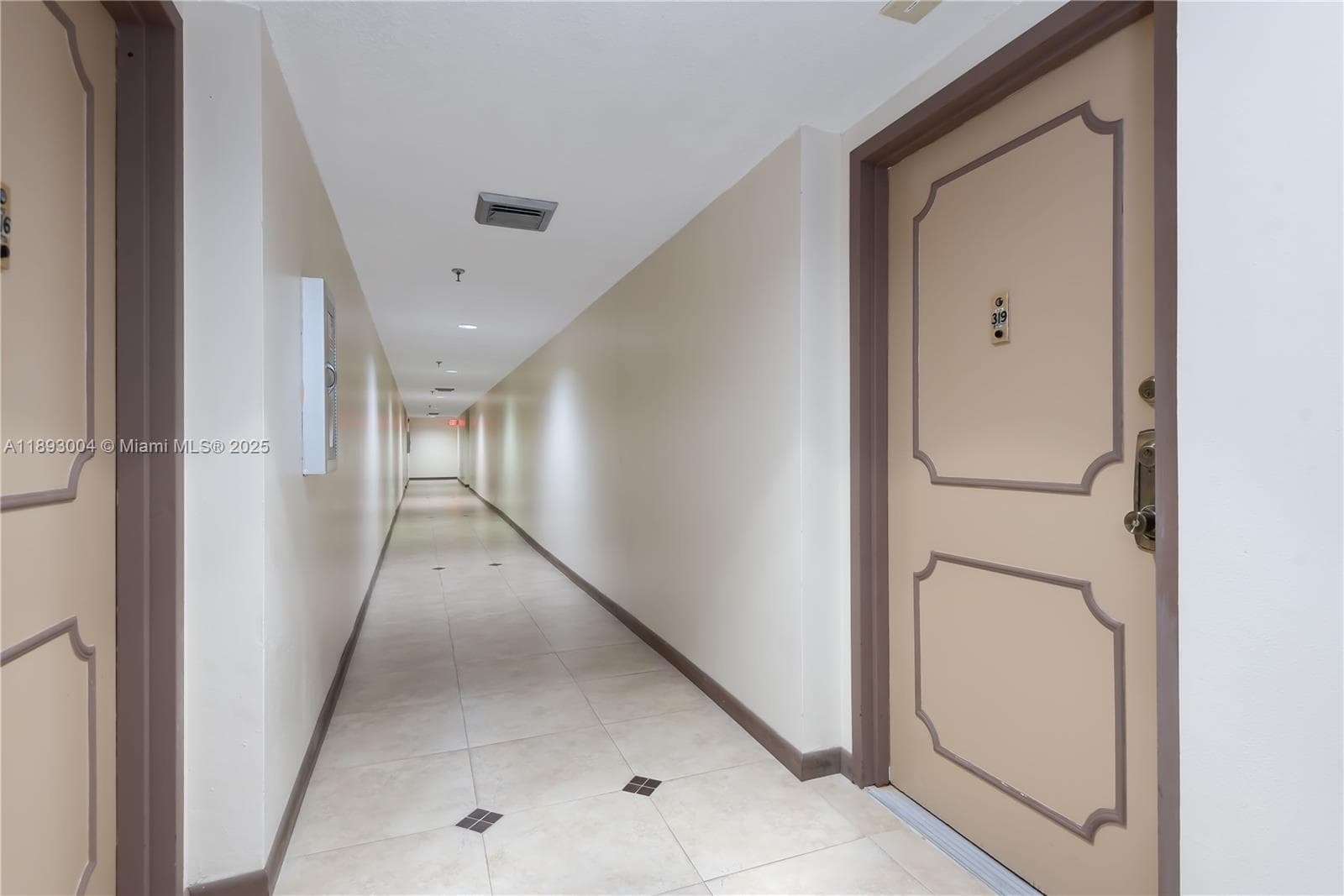 17890 W Dixie Hwy 319 Hwy # 319, North Miami Beach FL 33160 — 25