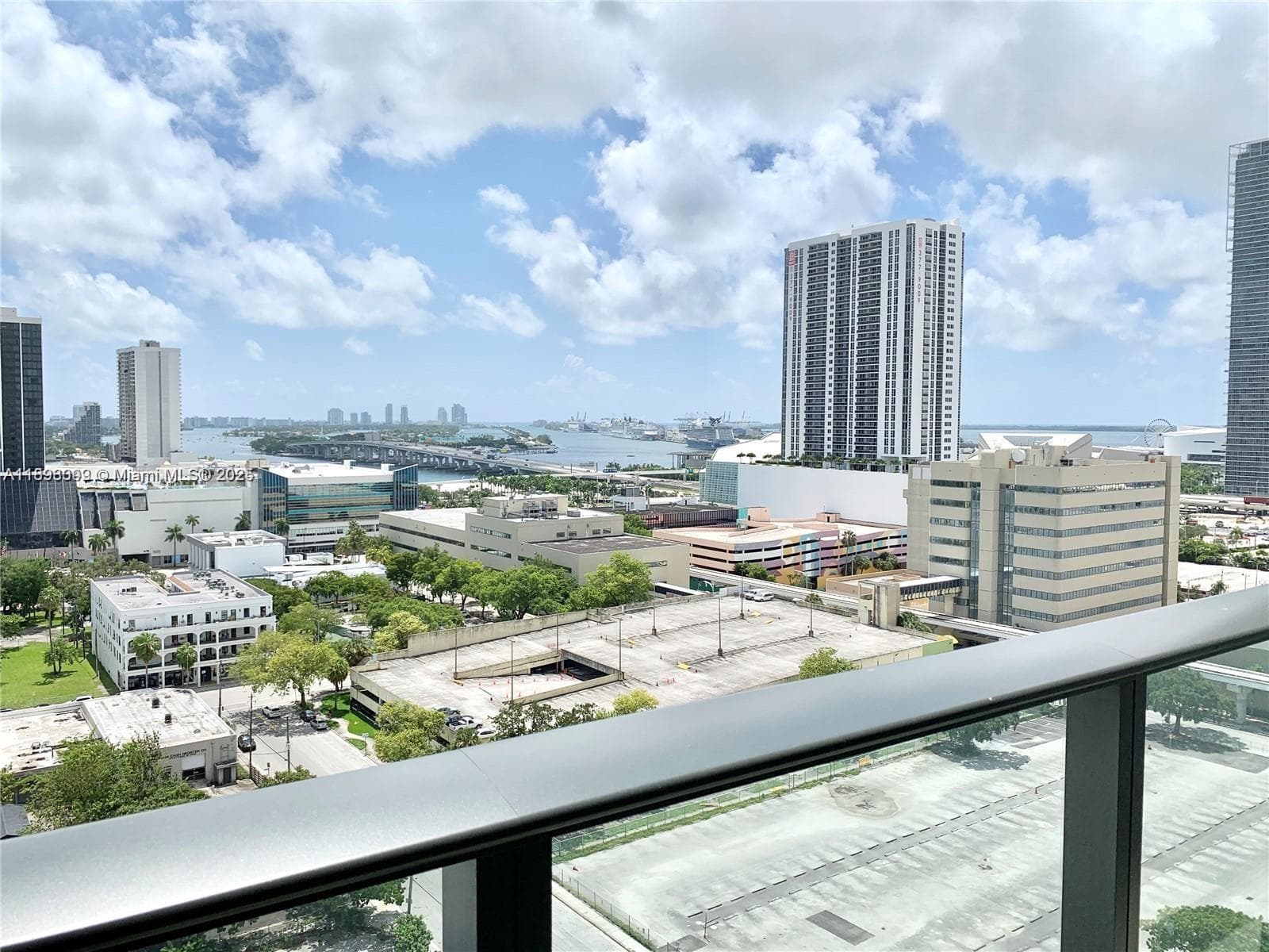 1600 NE 1st Ave # 1003, Miami FL 33132 — 2