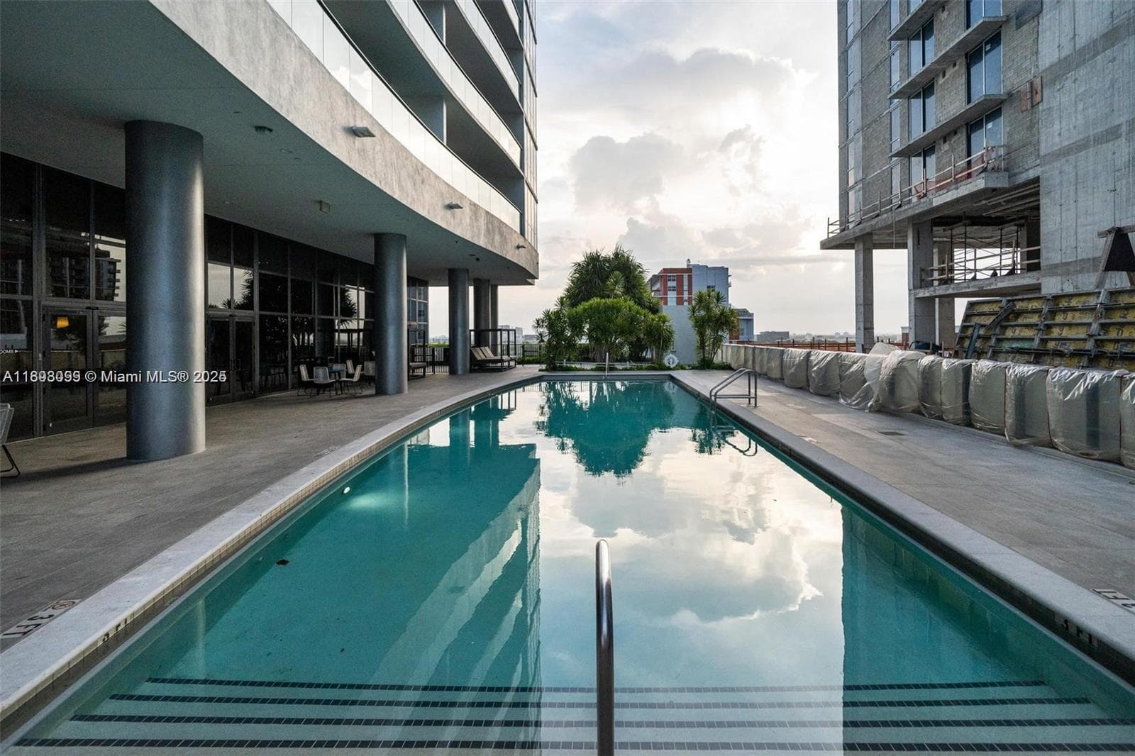 1600 NE 1st Ave # 1003, Miami FL 33132 — 12