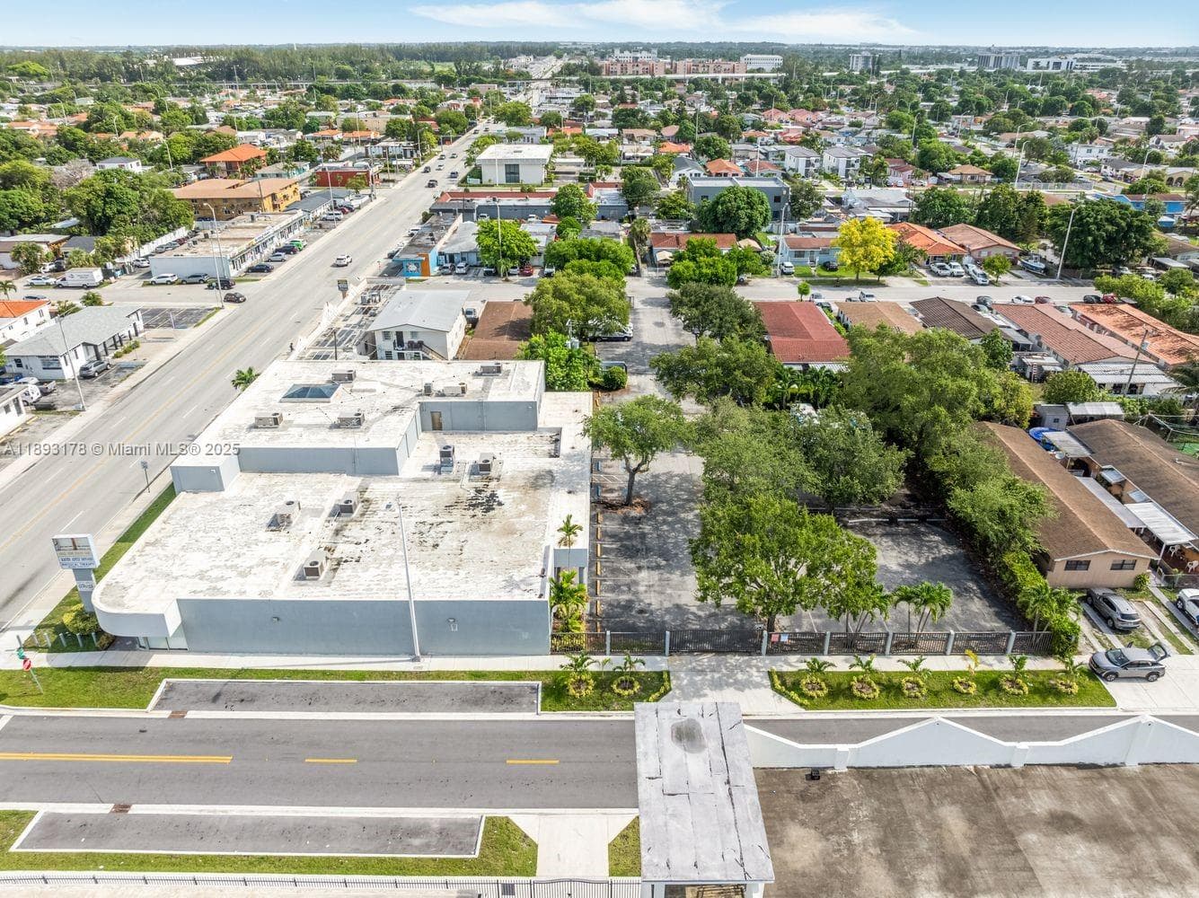 1401 E 4th Ave, Hialeah FL 33010 — 7