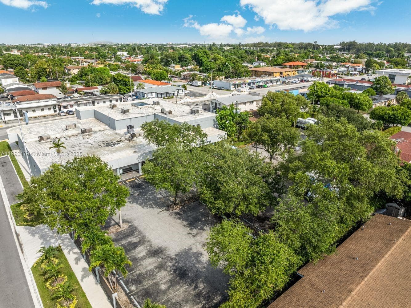 1401 E 4th Ave, Hialeah FL 33010 — 11