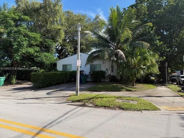 2131 SW 19th Ave # A, Miami FL 33145 — 1