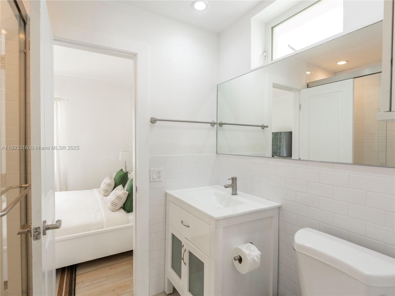241 28th St # 1, Miami Beach FL 33140 — 11